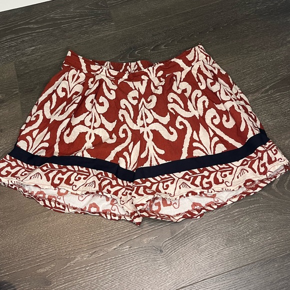 Patterned Shorts - Picture 3 of 3
